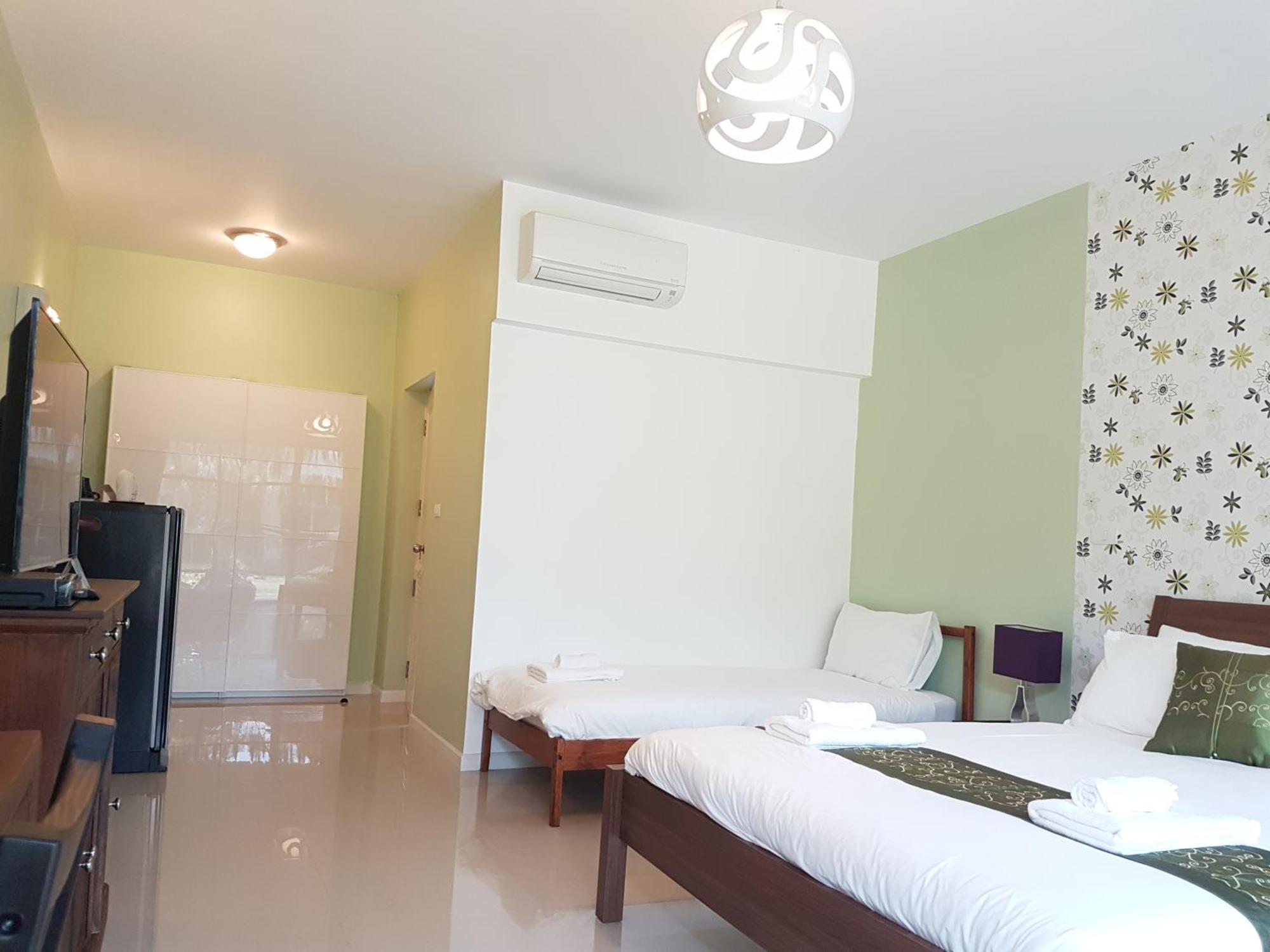 The Hillside Pranburi Resort Pokoj fotografie
